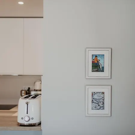 Petit Luxe Volta